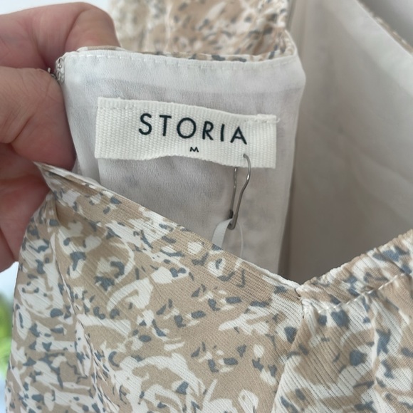 Stunning square neck, patterned midi dress - Picture 5 of 5